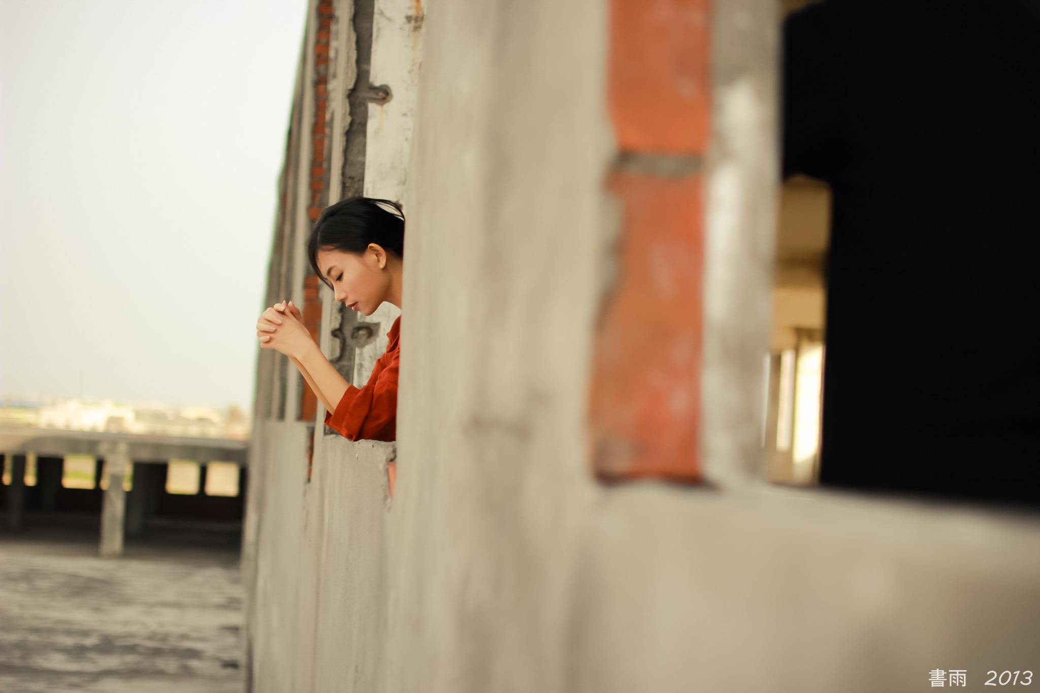 [Beautyleg番外篇]2013-10-12 可艾彰滨废墟外拍